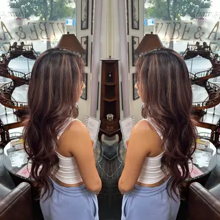 ロング カラー レイヤー/ボブ/ ミニボブ/AOIのヘアスタイル