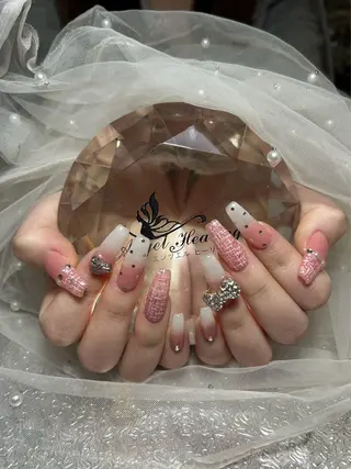 ネイル エンジェル ヒーリング 矢場町店のネイルデザイン