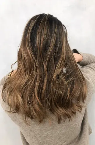 セミロング カラー 【代表】高山 一真のヘアスタイル