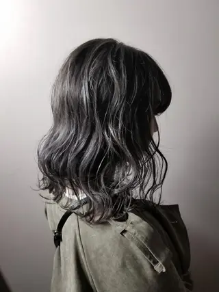 ミディアム Ash 店長　山下達也のヘアスタイル