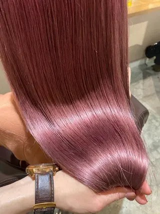 ミディアム カラー レイヤー×髪質改善 マネージャー安藤光司のヘアスタイル