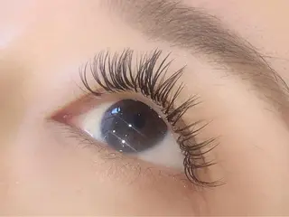 マツエク・マツパ nuna池袋 mokaのマツエク・マツパデザイン