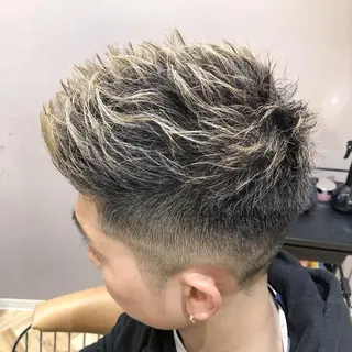 ショート カラー メンズ 【代表】 高瀬慎也/縮毛矯正のヘアスタイル