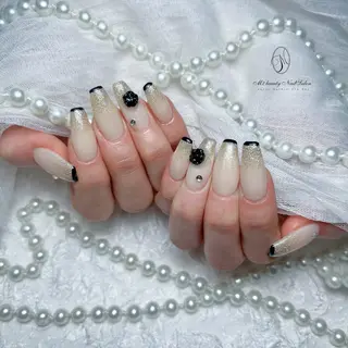 ネイル M2 BEAUTY マリエのネイルデザイン