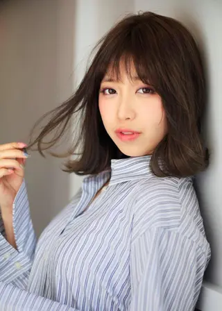 ミディアム カラー パーマ 北谷 拓之のヘアスタイル