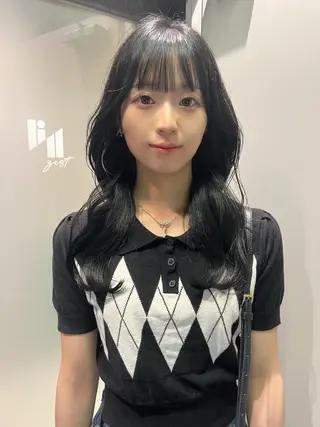 ロング 韓国風艶カラー 🇰🇷🩶/REIのヘアスタイル