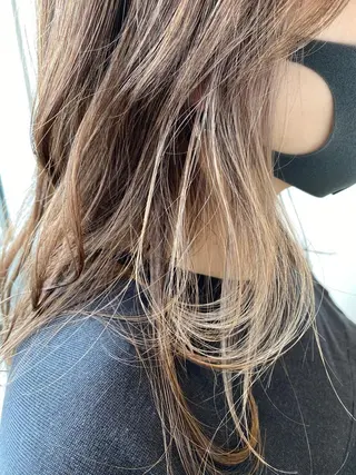 ロング 🌈モテ色 村上のぶきのヘアスタイル