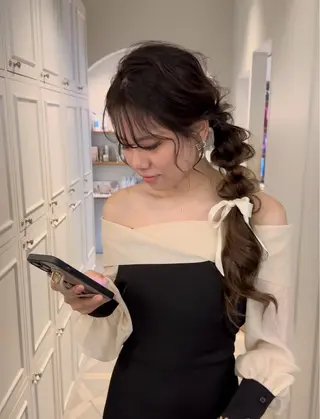 ヘアアレンジ 透明感ある艶カラー / KAKOのヘアスタイル