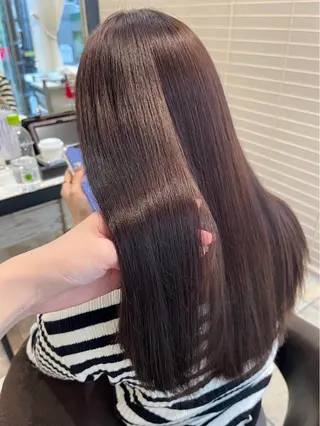セミロング 小林 菜々美のヘアスタイル