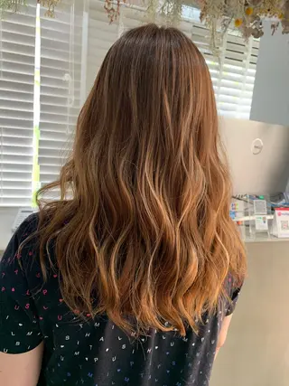 セミロング カラー ヘアアレンジ kei/透明感カラー /ベージュ/髪質改善のヘアスタイル