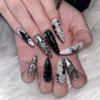 ネイル moca  心斎橋店所属・moca心斎橋店 Aina🐈‍⬛🤍のネイルデザイン