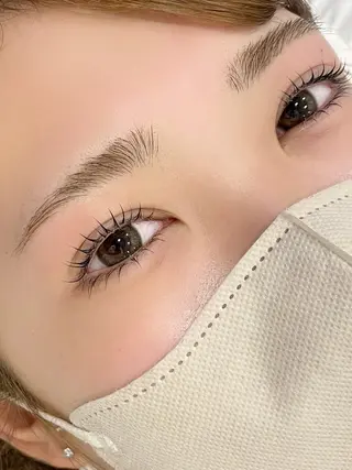 アイブロウ 益田 実咲のマツエク・マツパデザイン