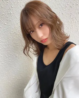セミロング カラー ヘアアレンジ 佐藤 魁人のヘアスタイル