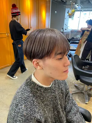 ミディアム カラー メンズ RIN／韓国ヘア レイヤーカットのヘアスタイル