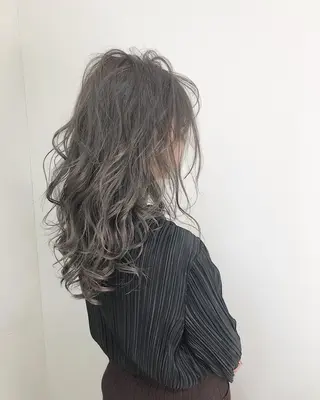 セミロング レイヤー×縮毛矯正 深見 拓のヘアスタイル