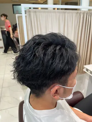 パーマ メンズ 佐々木 拓海のヘアスタイル