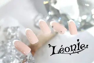 ネイル Leonie やまざきのネイルデザイン