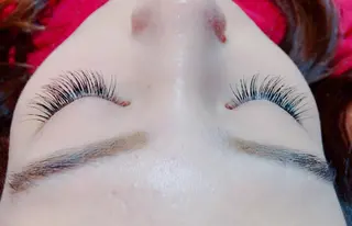 マツエク・マツパ 吉楽 菜々の眉毛・アイブロウイメージ