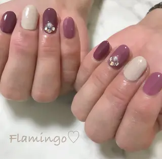 ネイル 40代からの爪を守る ×ケア重視サロン♡のネイルデザイン