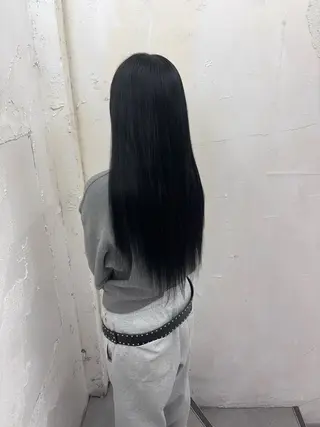 ロング ALPHA りくやのヘアスタイル