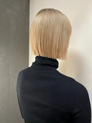 ミディアム ducca所属・ナガト カオリのヘアスタイル