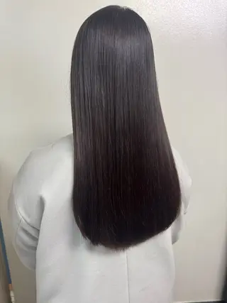 ロング カラー Oasisgarden所属・レイヤー/ブリーチ MOMOのヘアスタイル