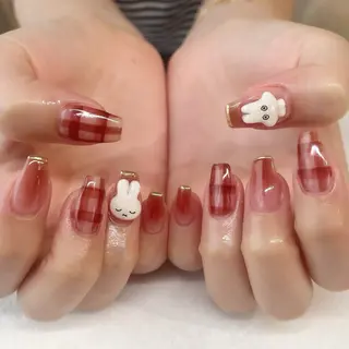 ネイル 🌈🐰 saki. m 🐰🌈のネイルデザイン