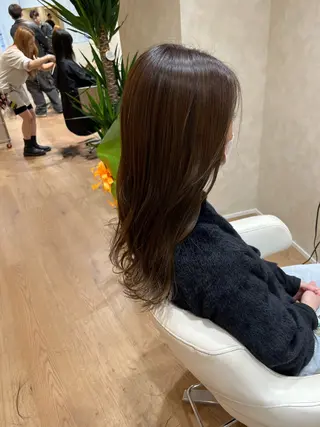 ロング カラー 一樹ハイトーン/ブリ ーチ/透明感カラーのヘアスタイル
