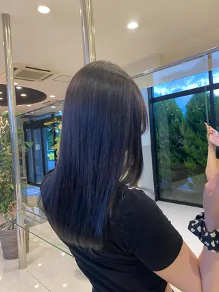 ロング カラー ヘアアレンジ 海外カラー白髪ぼかし ティファニーサユリのヘアスタイル