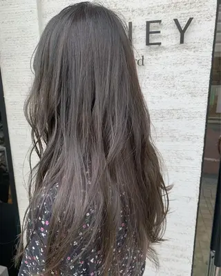 ロング ハニーバイ コードのヘアスタイル