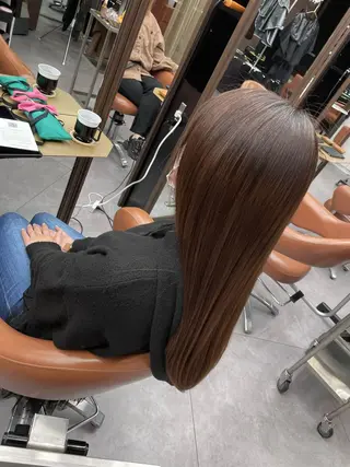ロング カラー 髪質改善、癖毛直し 縮毛矯正指名No.1のヘアスタイル