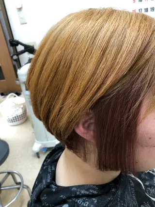 ショート カラー ヘアサロン モカ所属・石塚 浩のヘアスタイル
