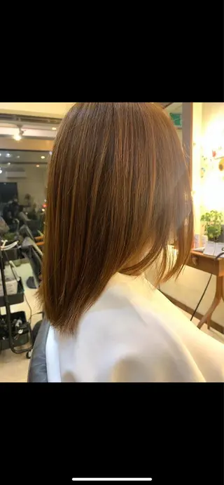 ミディアム カラー hair&makeRIHGA所属・鈴木希優 /ハイトーンカラーのヘアスタイル