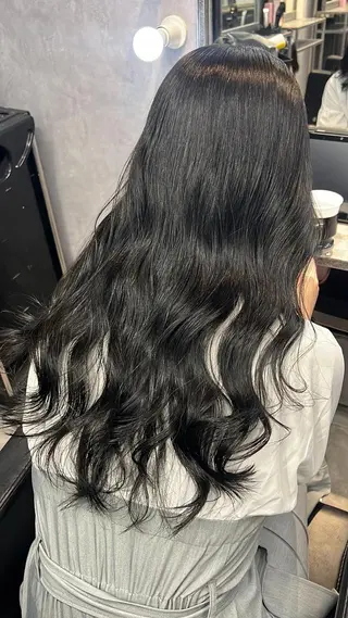 ロング カラー mimiiy梅田 中崎町ハイトーンのヘアスタイル