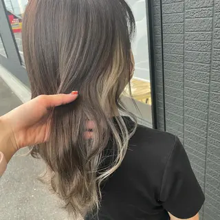 ロング 🫧艶髪/ブリーチ 🐳honami🫧のヘアスタイル