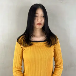 セミロング 前嶋 愛友のヘアスタイル