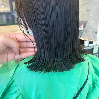 ミディアム カラー スナコザワ レナのヘアスタイル