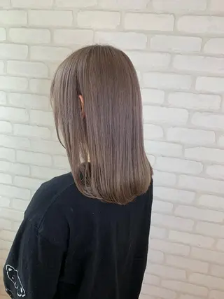 セミロング カラー ✨艶髪✨透明感✨ 山内大樹のヘアスタイル