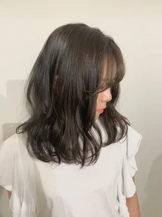 セミロング カラー パーマ ヘアアレンジ 加藤 綾華のヘアスタイル