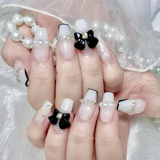 ネイル Aurum nailのネイルデザイン