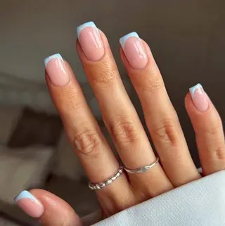 ネイル 高木 維麗絲のネイルデザイン