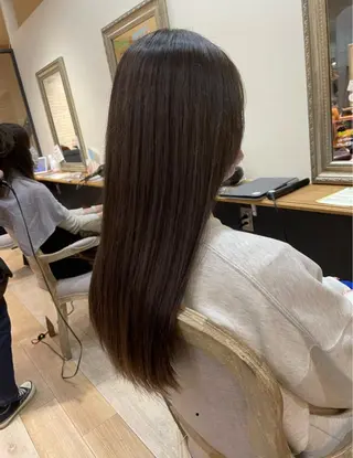 ロング カラー 松尾 遥花のヘアスタイル