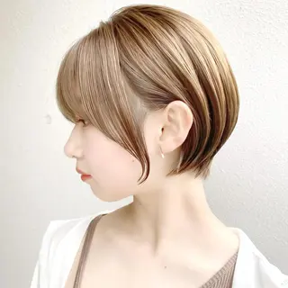 ショート カラー lab.by ioe中崎店所属・中北篤志 ショートボブのヘアスタイル