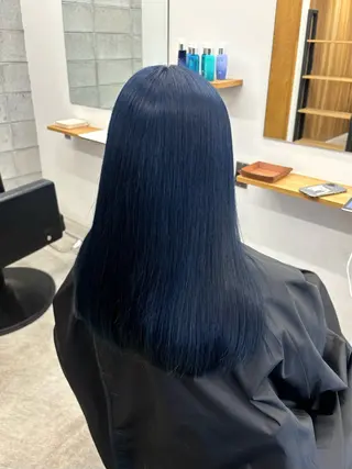 カラー 松野 さくらのヘアスタイル