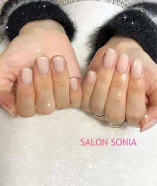 ネイル 小顔・毛穴・たるみ ネイル　似内真樹のエステ・リラクイメージ