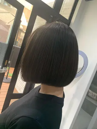 ショート カラー ヘアアレンジ kei/透明感カラー /ベージュ/髪質改善のヘアスタイル