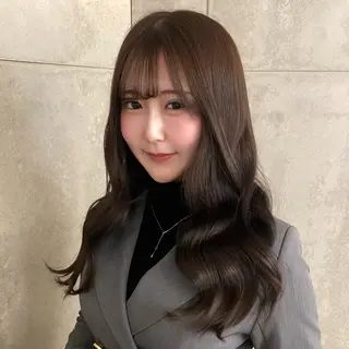 ロング カラー 石崎 はるかのヘアスタイル