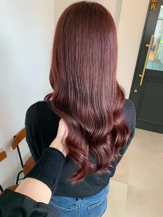 セミロング カラー FRAME+spa&hair roomなんば駅前店所属・🌸MAYU🌸 ハイトーン➕レイヤーのヘアスタイル