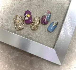 ネイル 二見 晴香のネイルデザイン