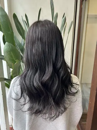 ロング カラー ブリーチカラー🦖 岡部木乃夏のヘアスタイル